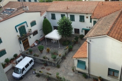 Il cortile interno visto dall'alto